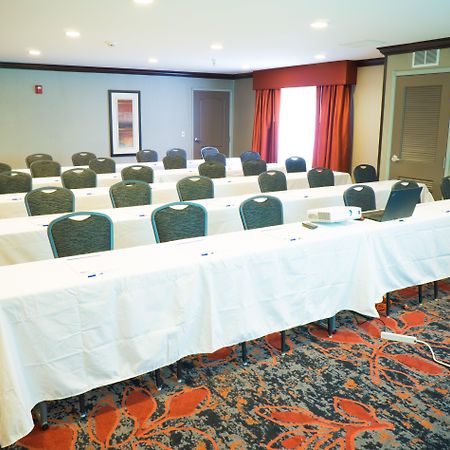 Holiday Inn Express & Suites Rapid City By Ihg Ngoại thất bức ảnh