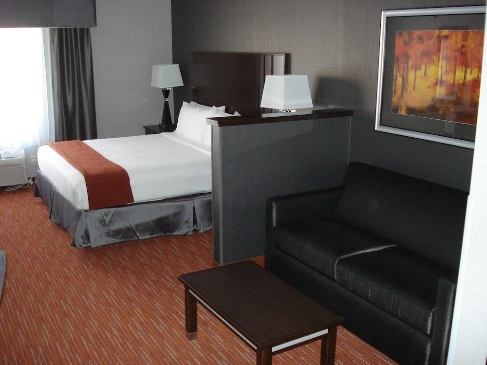 Holiday Inn Express & Suites Rapid City By Ihg Ngoại thất bức ảnh
