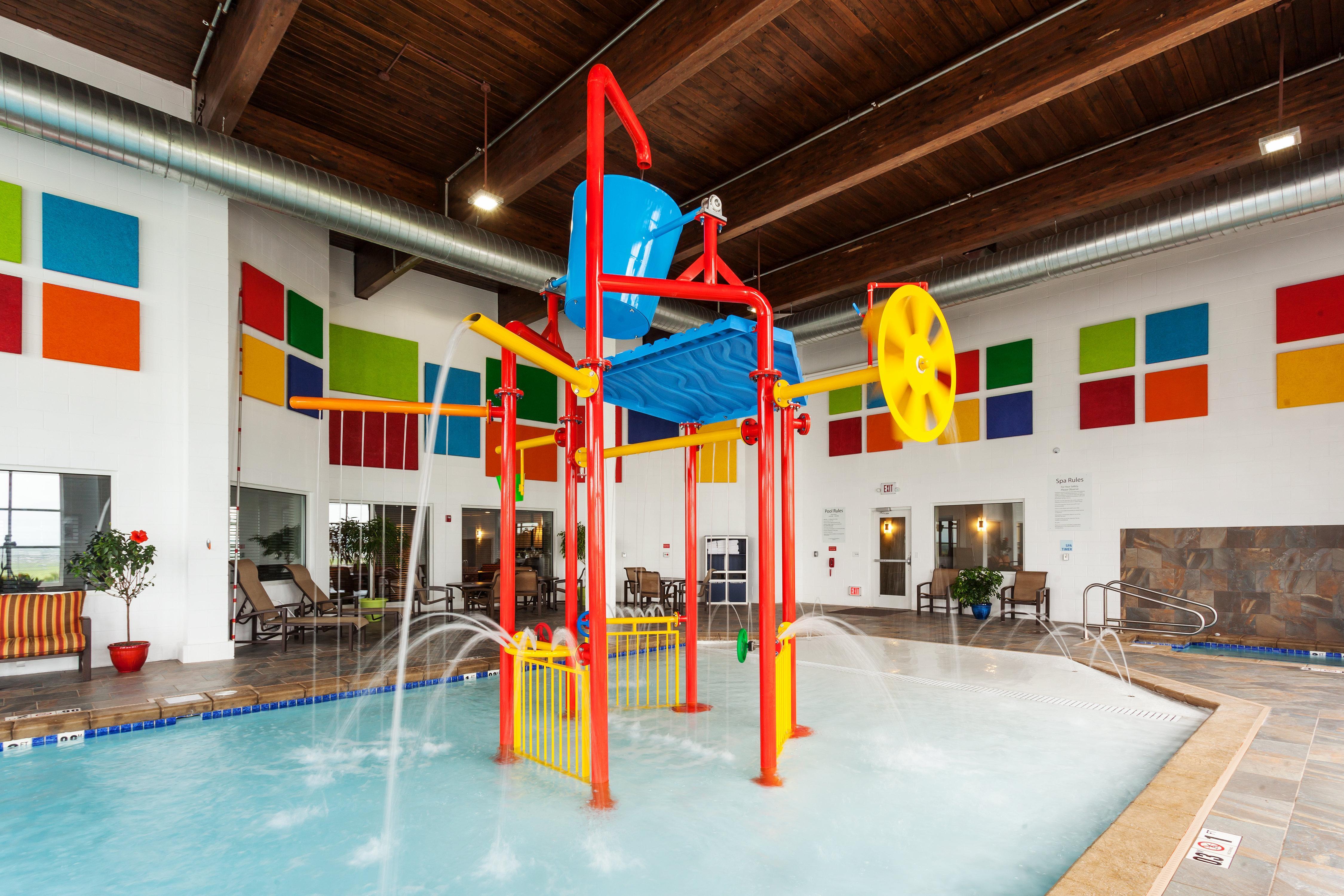 Holiday Inn Express & Suites Rapid City By Ihg Ngoại thất bức ảnh